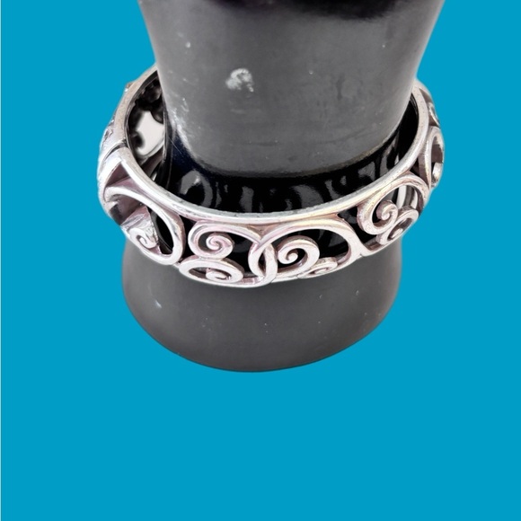 Brighton Garden of Dreams your Heart Heart Elegant Silver Floral Bracelet - Picture 4 of 5